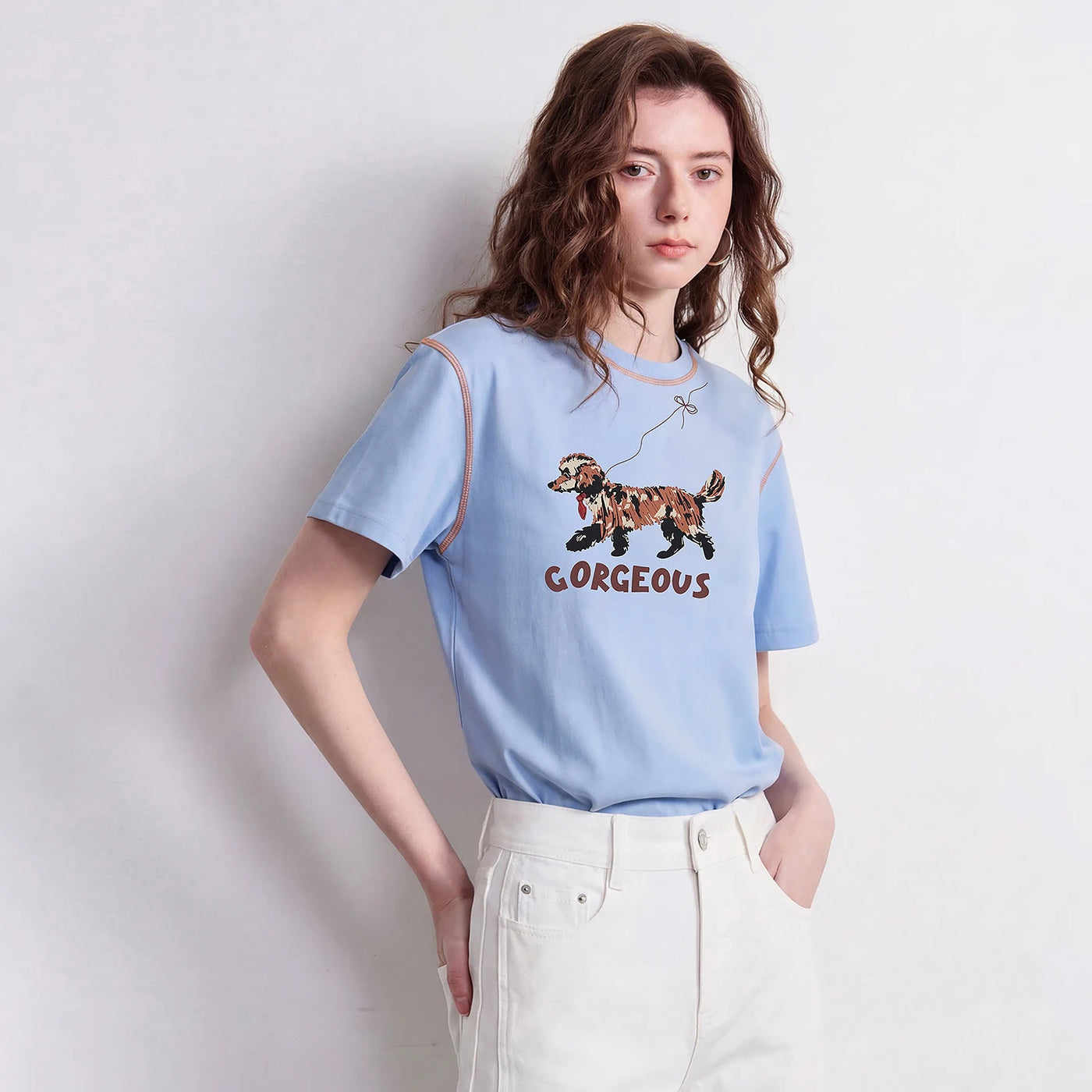 Camiseta Feminina de Algodão Color Block com Estampa Cachorro