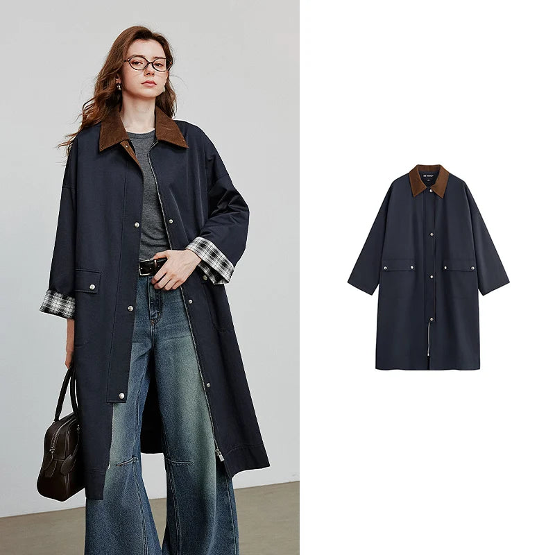Trench Coat Feminino Longo Xadrez com Gola de Cotelê Navy