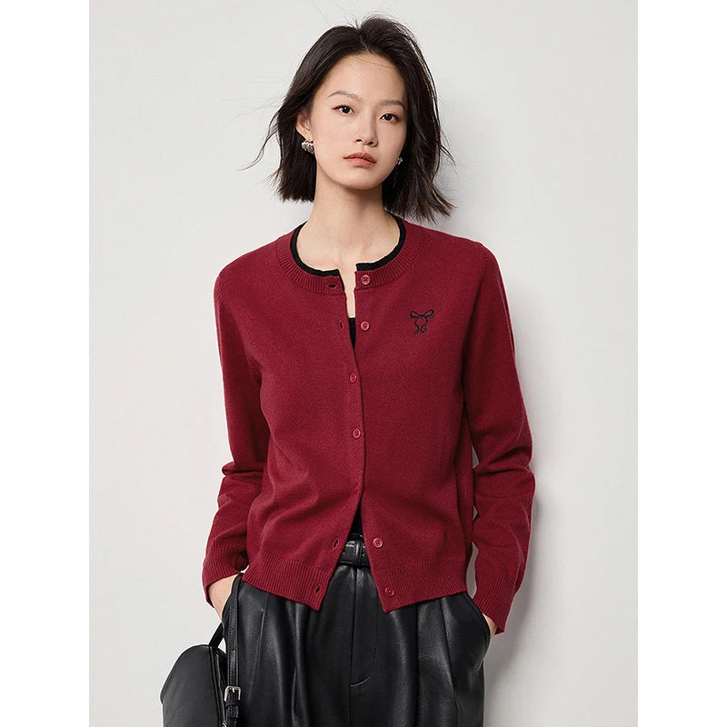 Cardigan Feminino Bordado com Laço e Gola Redonda