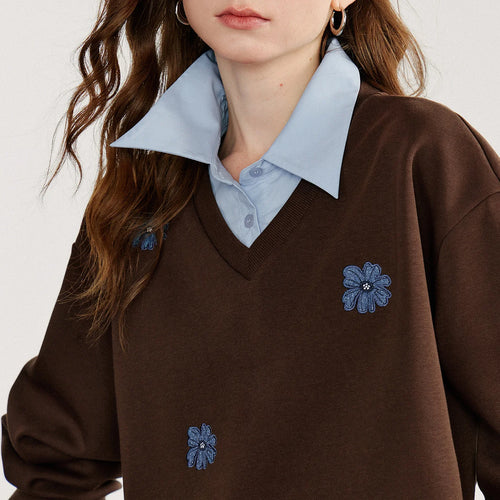 Moletom Feminino com Denim e Flores Bordadas Efeito Duas Peças