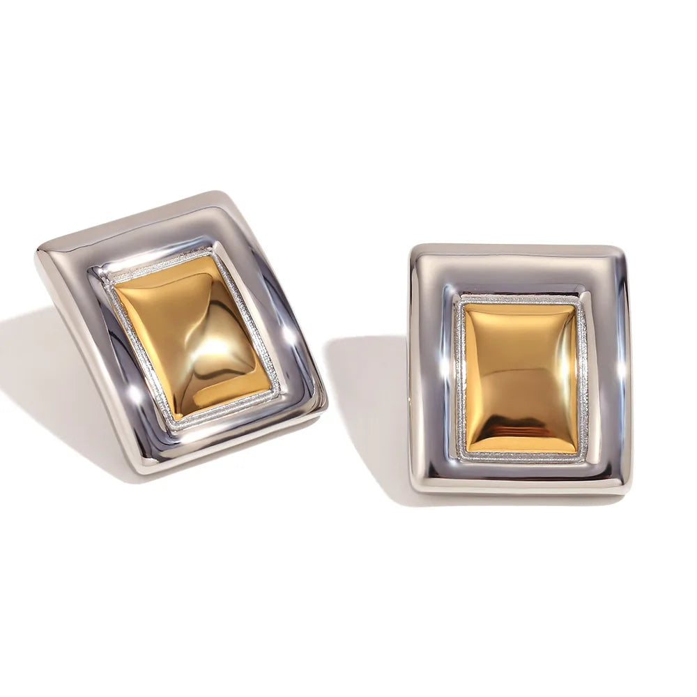 Brinco Marcante com Banho Ouro 18K