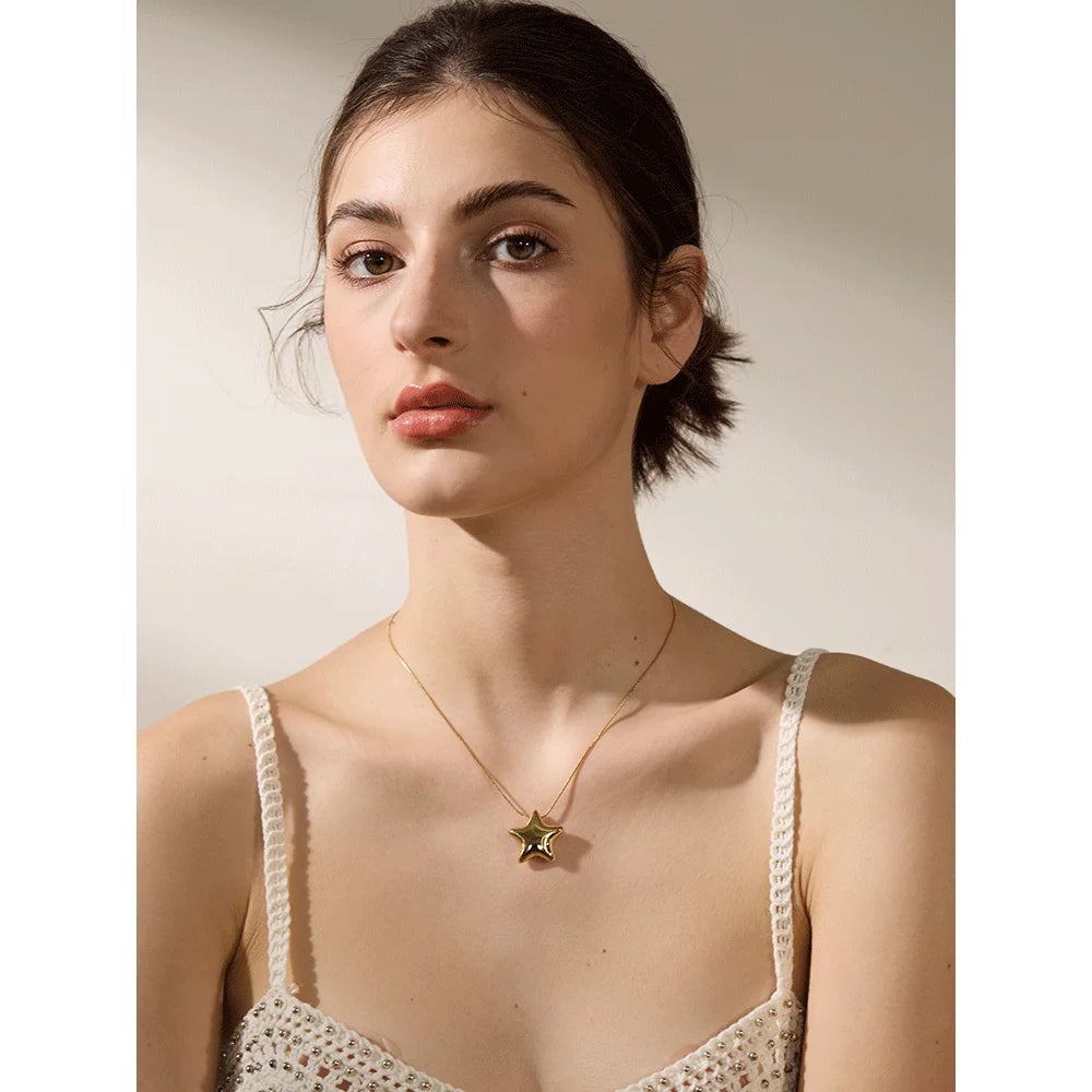 Colar Feminino Estrela em Aço 316L