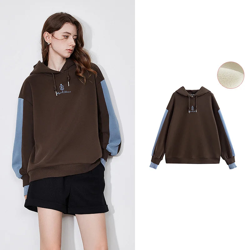 Suéter Feminino Trançado com Gola Alta e Zíper