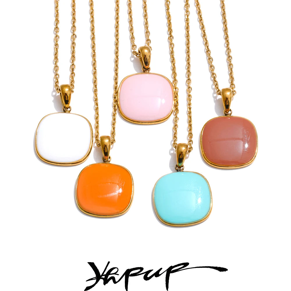Colar Feminino Quadrado em Aço Inoxidável 4