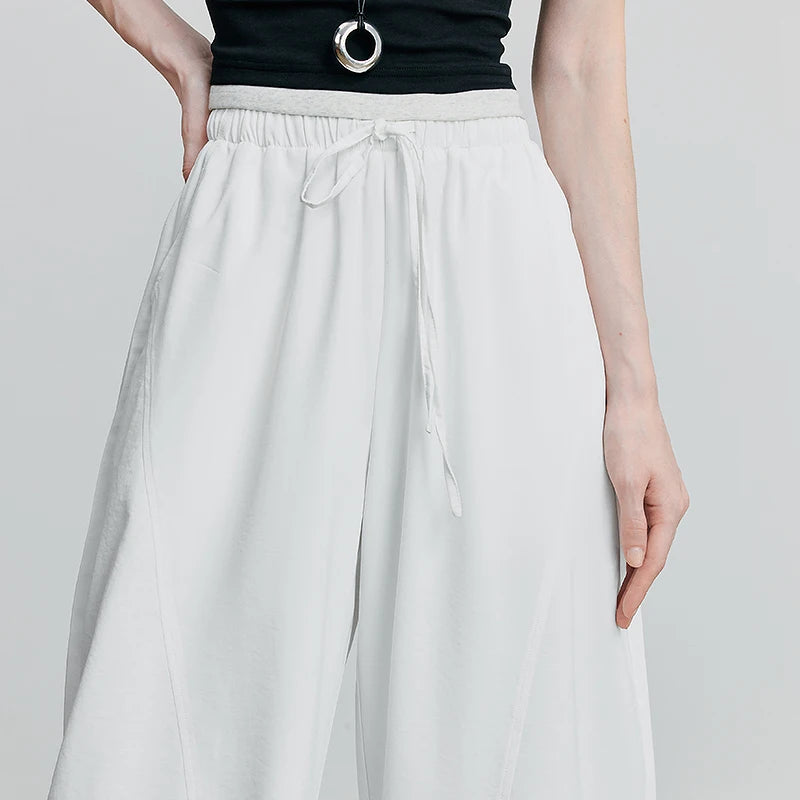 Calça Barrel Feminina com Cós Elástico e Fenda