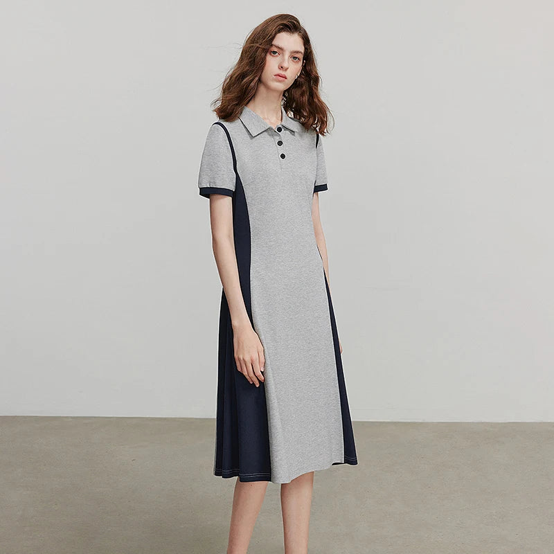 Vestido Curto com Gola Camisaria e Recortes