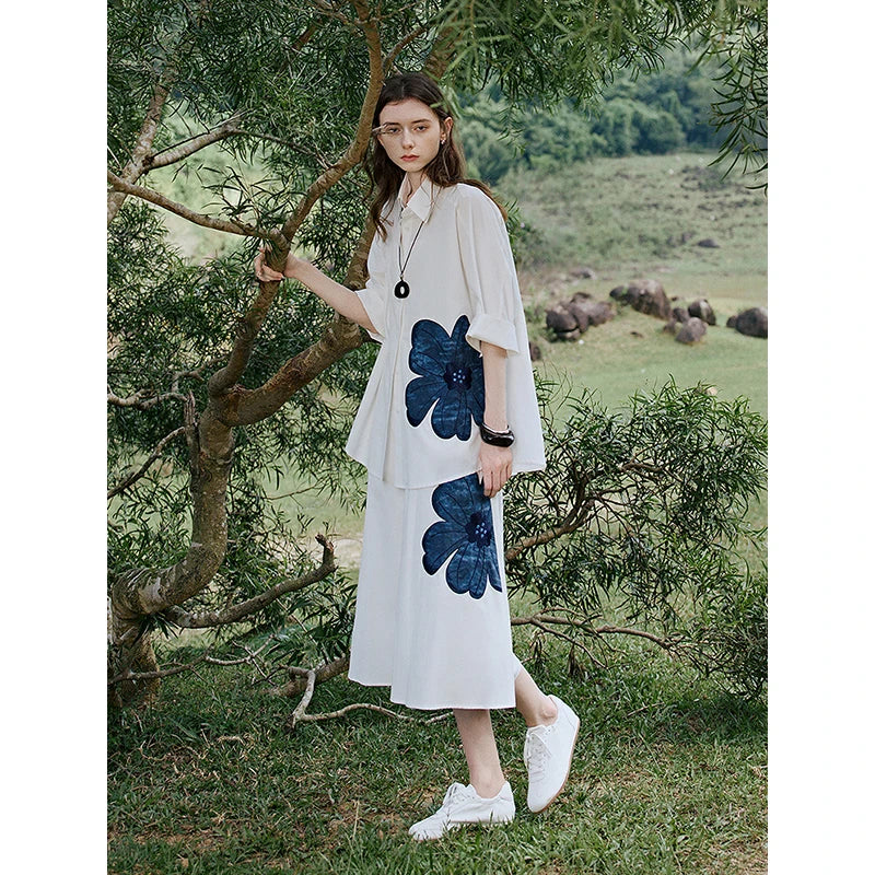 Saia Midi Feminina Floral com Bordado