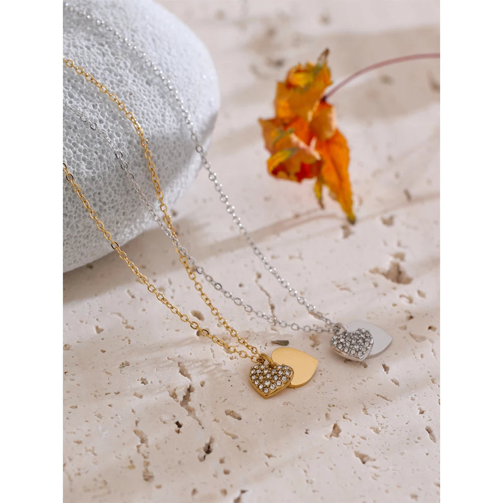 Colar Feminino de Camadas Coração com Zircônia em Aço 316L