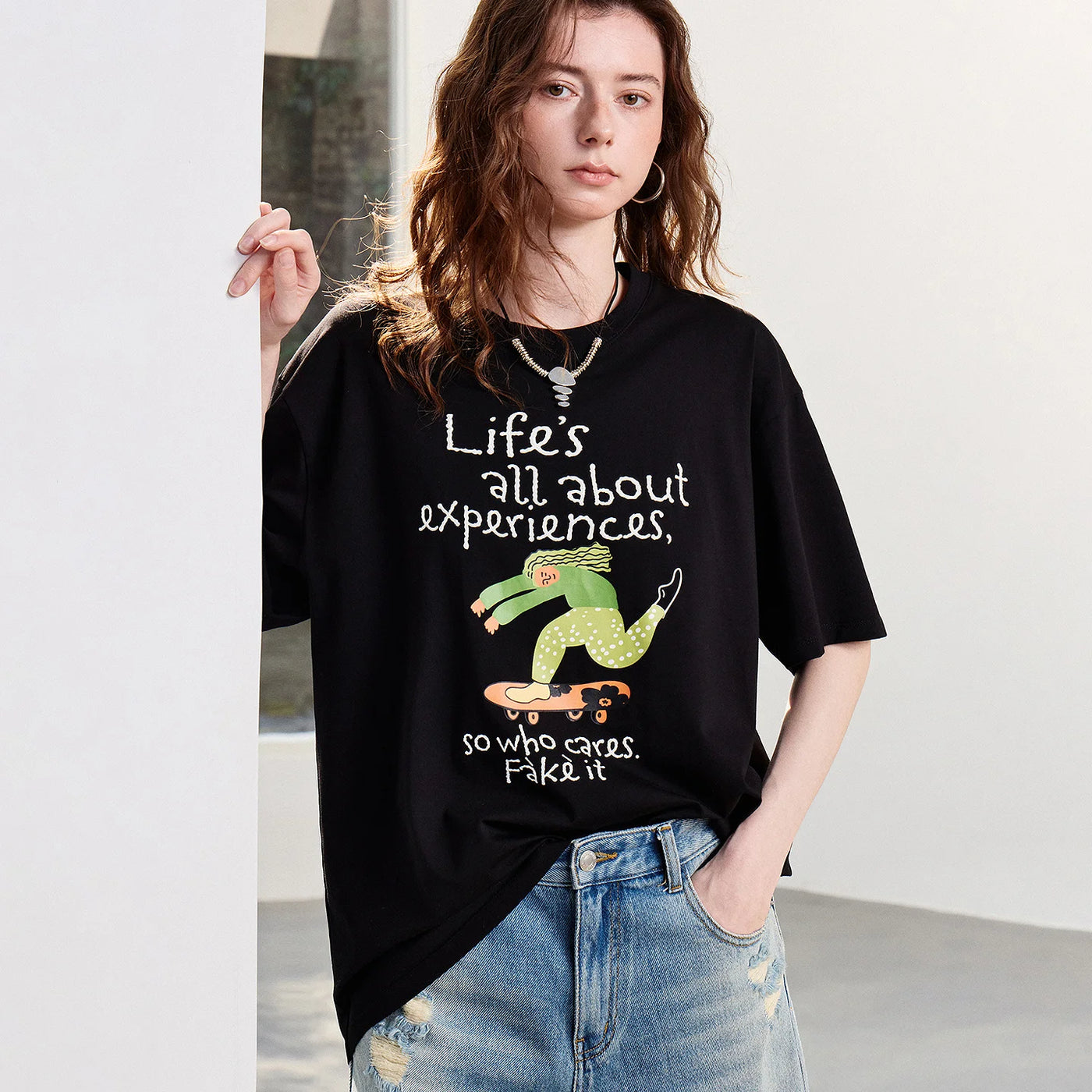 Camiseta Feminina de Liocel e Algodão com Letras