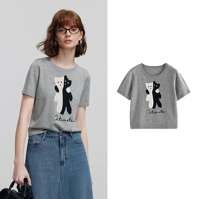 Blusa de Tricô Manga Curta com Bordado Divertido