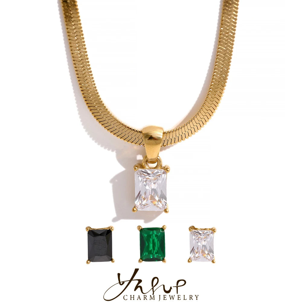 Colar Feminino Quadrado com Zircônia em Aço Inoxidável 3