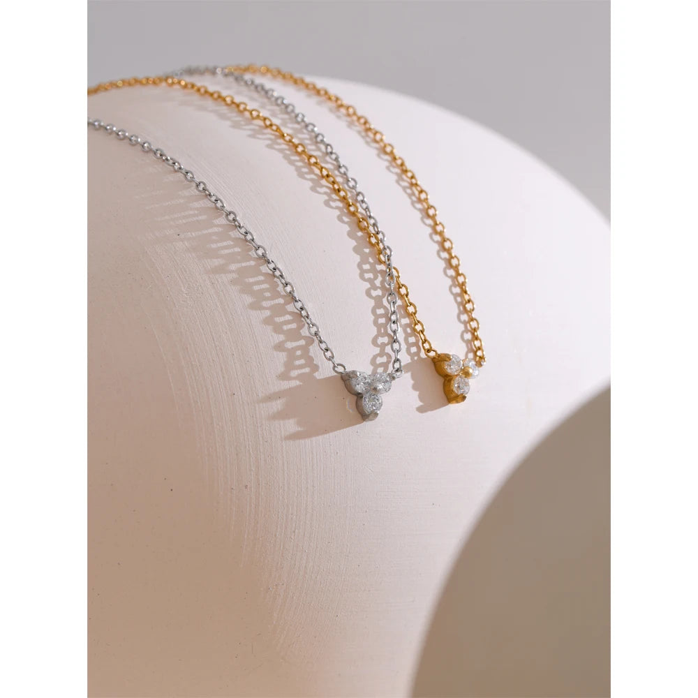 Colar Feminino Flor com Zircônia em Aço Inoxidável 2