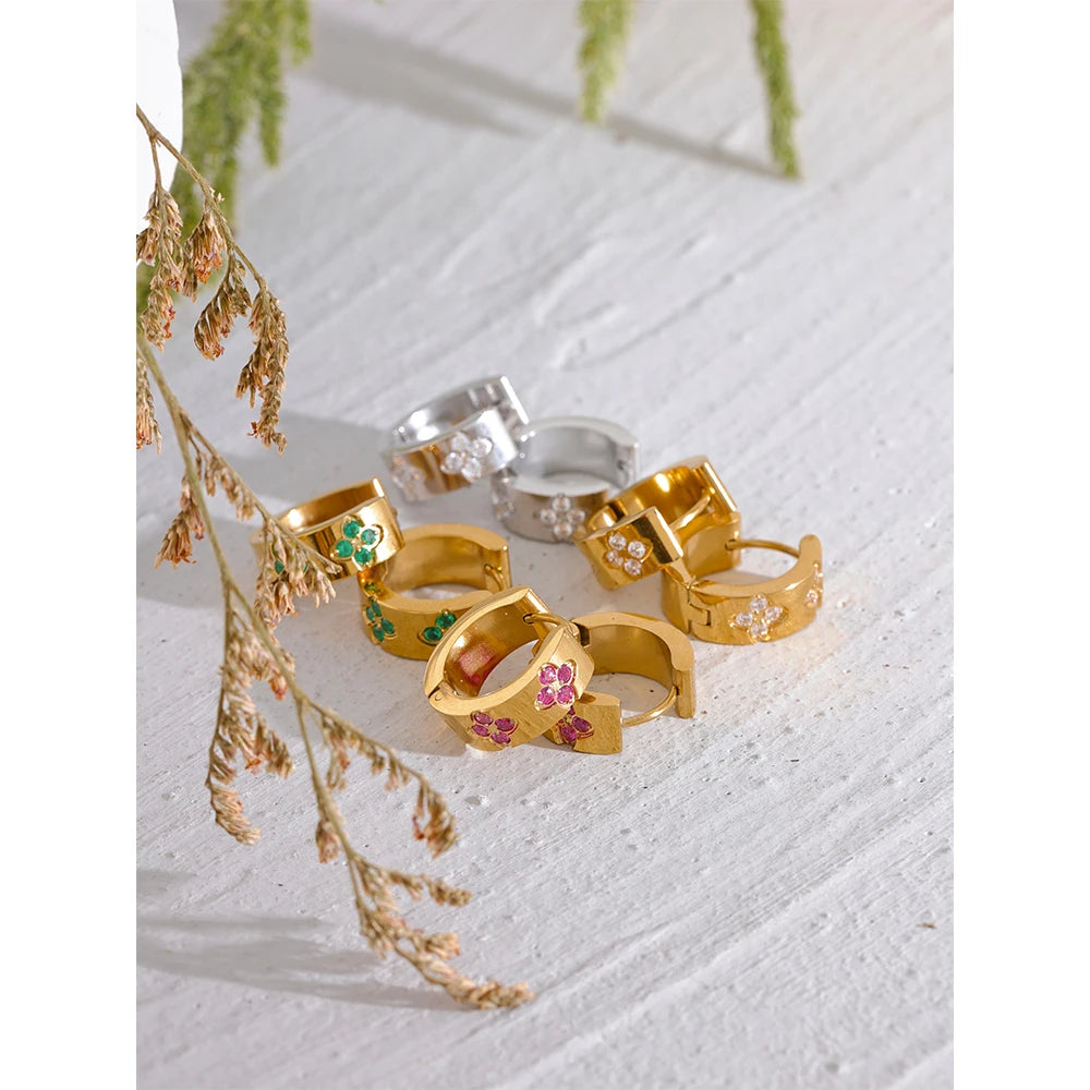 Brinco de Argola com Zircônias Rosa, Verde e Branca