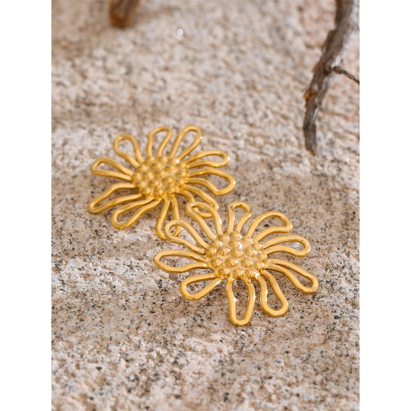 Brinco Flor Dourado