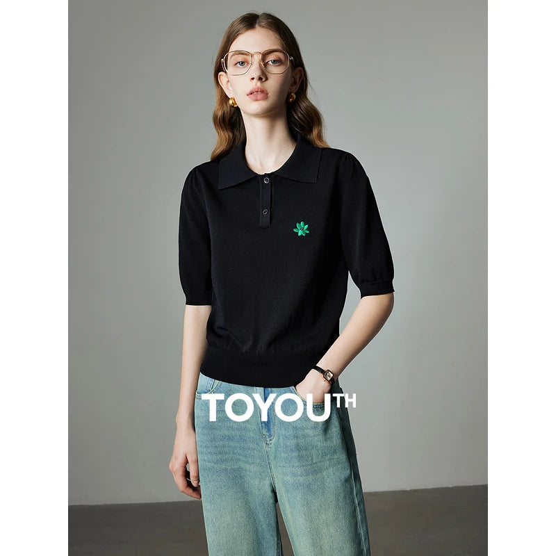 Blusa Feminina de Tricô com Gola Polo e Manga Curta