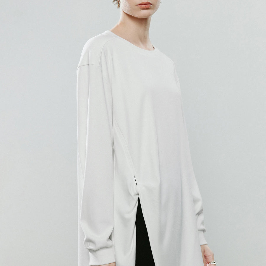 Blusa Feminina Assimétrica de Fleece com Fenda Lateral