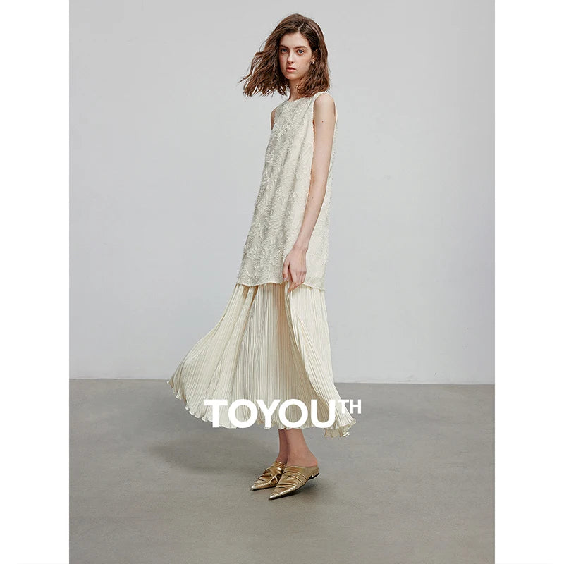 Vestido Midi sem Manga com Caimento Evasê