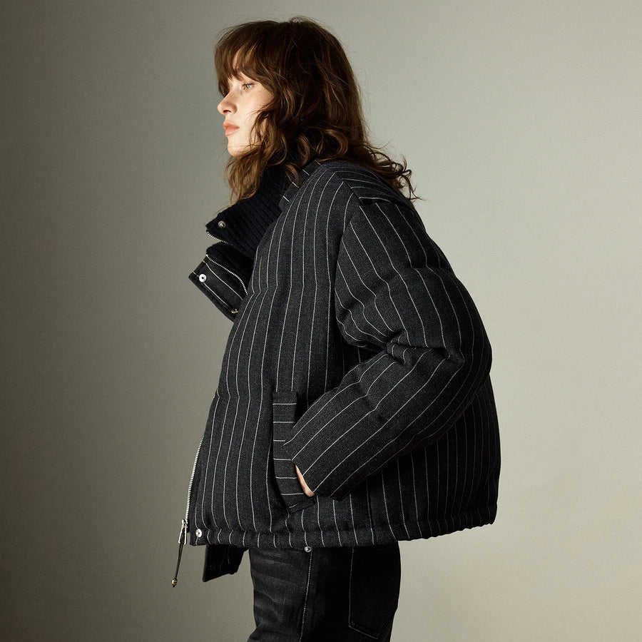 Jaqueta Puffer Feminina 90% Plumas Listrada com Tricô