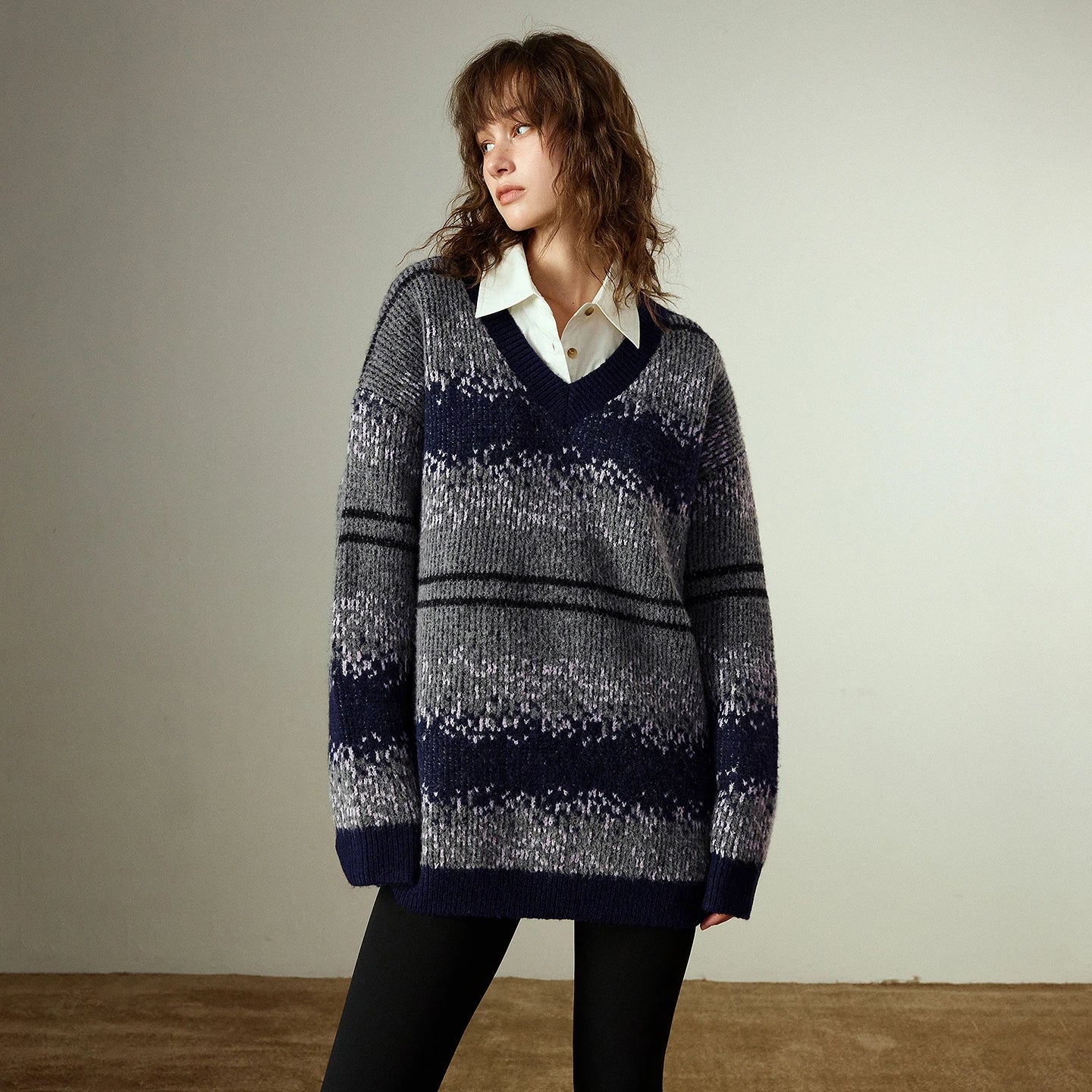 Suéter Fair Isle Alongado com Decote V