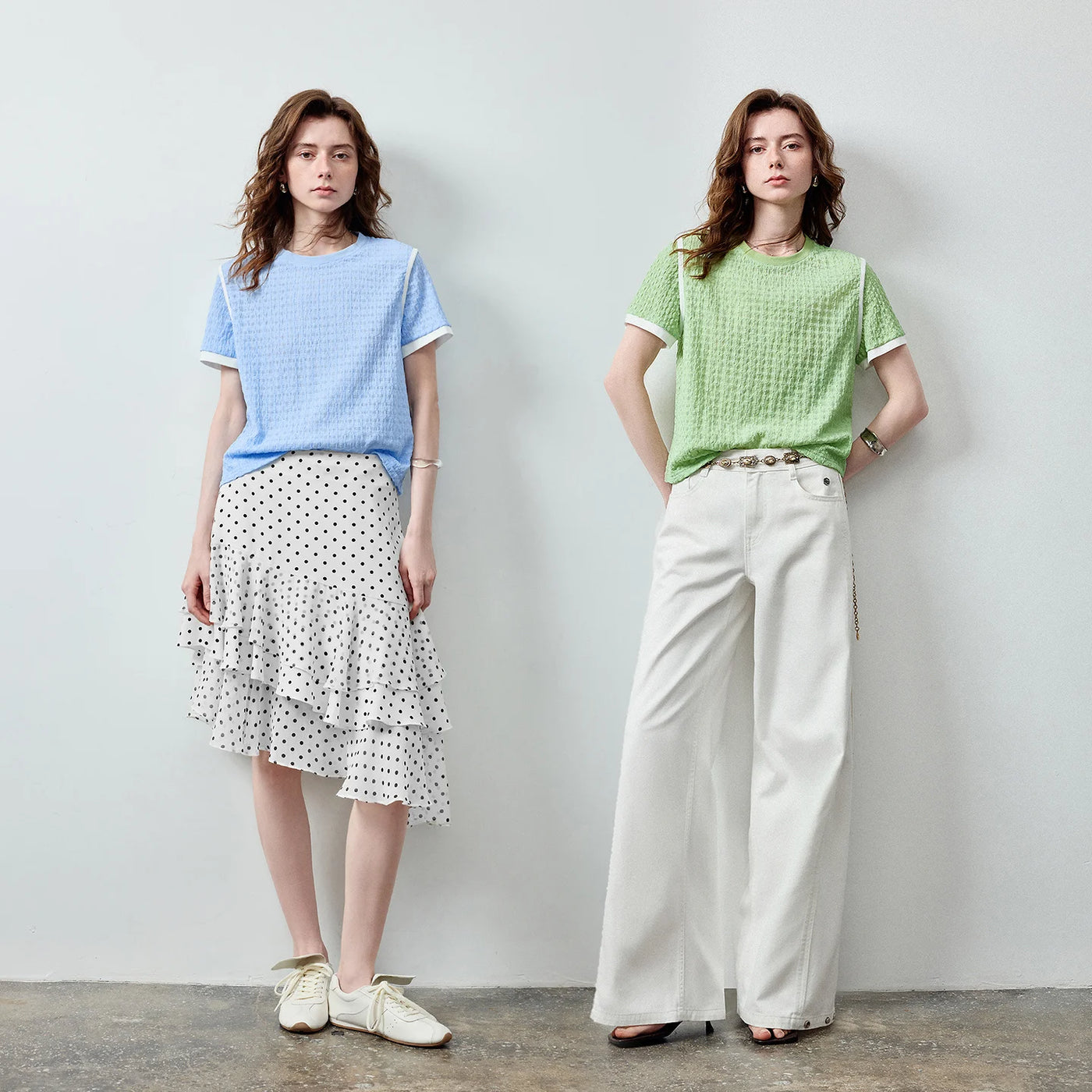 Blusa Feminina Cropped Color Block com Malha Texturizada