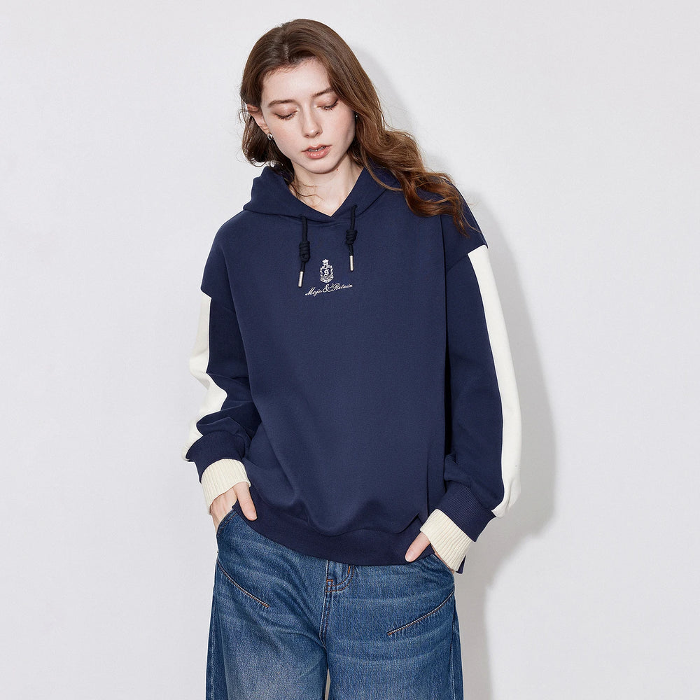 Suéter Feminino Trançado com Gola Alta e Zíper