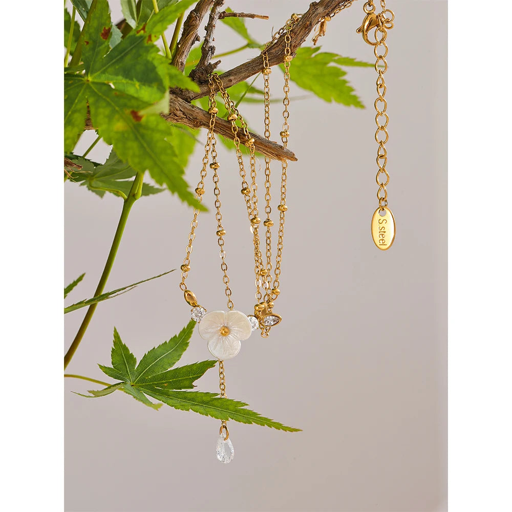 Colar Feminino Flor em Aço Inoxidável