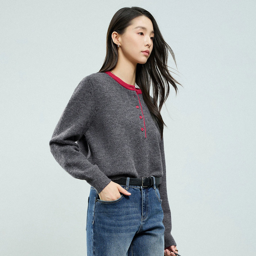 Suéter Feminino Bicolor com Modelagem Ajustada