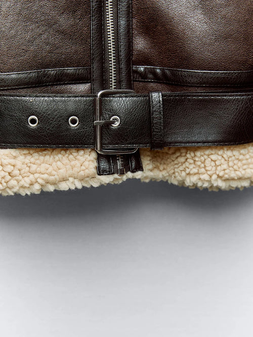 Casaco Curto Feminino com Pelo para Inverno