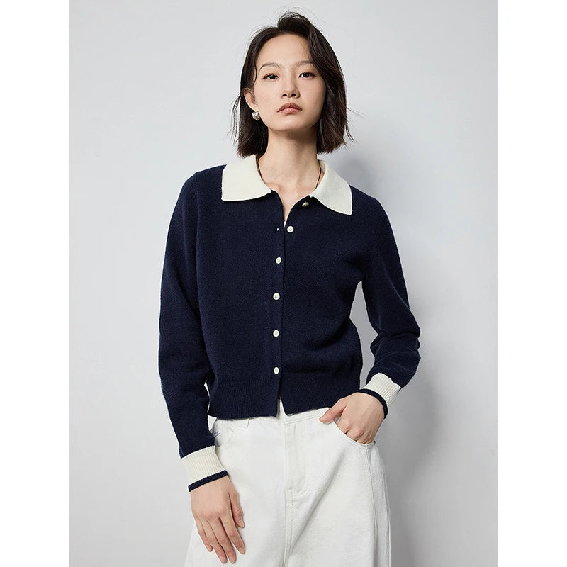Cardigan Bicolor com Gola Polo e Botões