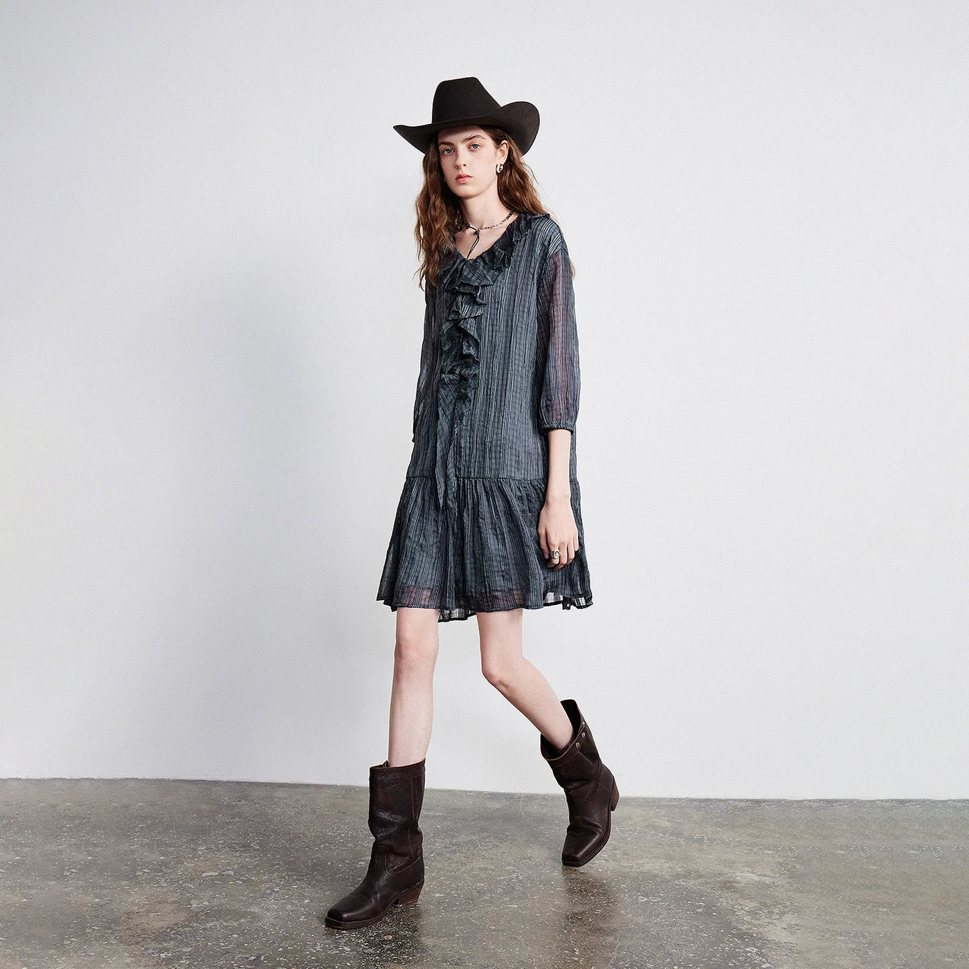 Vestido Boho Curto Xadrez Manga 3/4