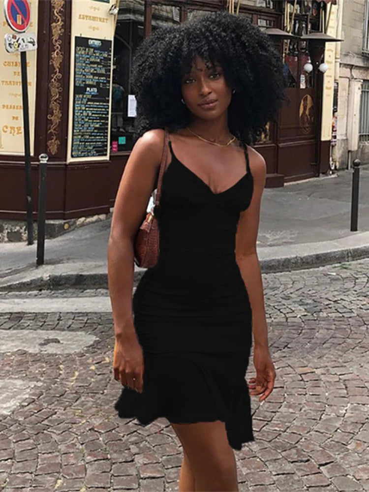Vestido Curto Feminino de Alças com Babados