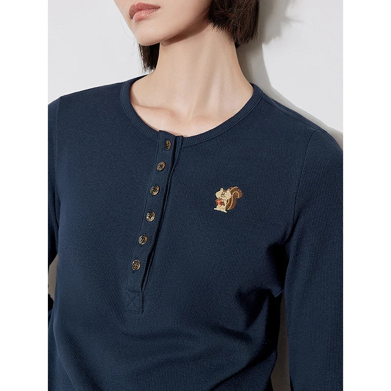 Blusa Feminina de Tricô com Bordado Esquilo Efeito Duas Peças