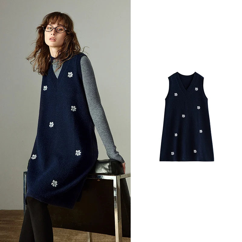 Vestido Colete de Malha com Bordado e Decote V navy blue