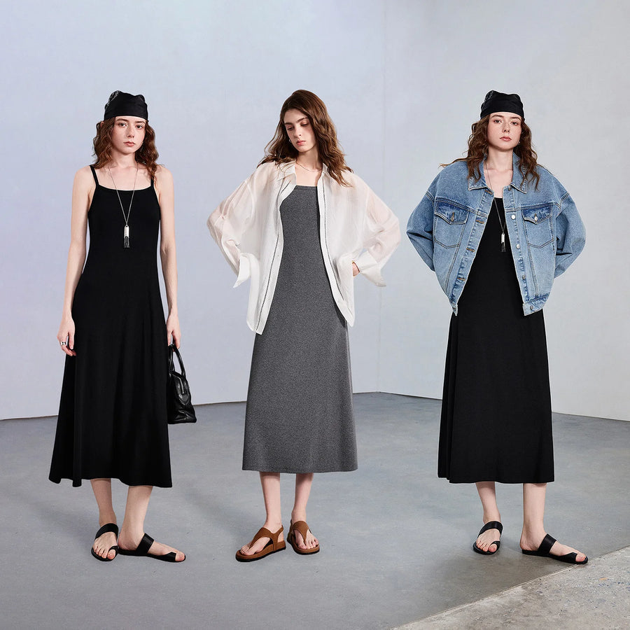 Vestido Longo de Malha com Modelagem Ajustada