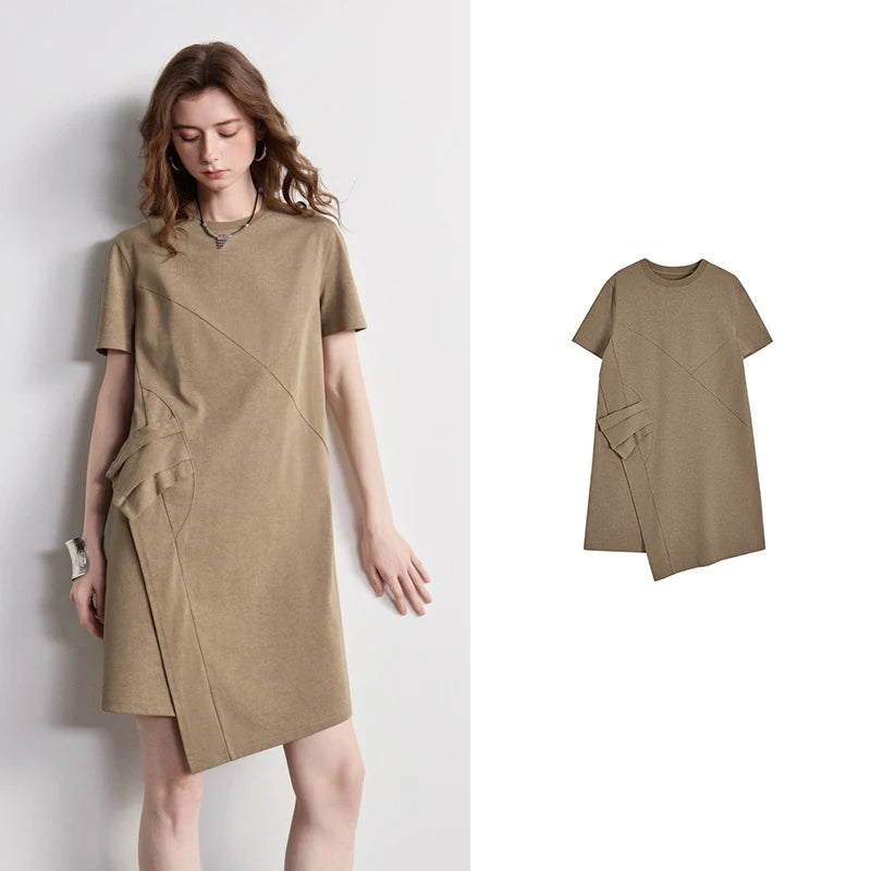 Vestido Camiseta Curto de Algodão com Barra Assimétrica Brown