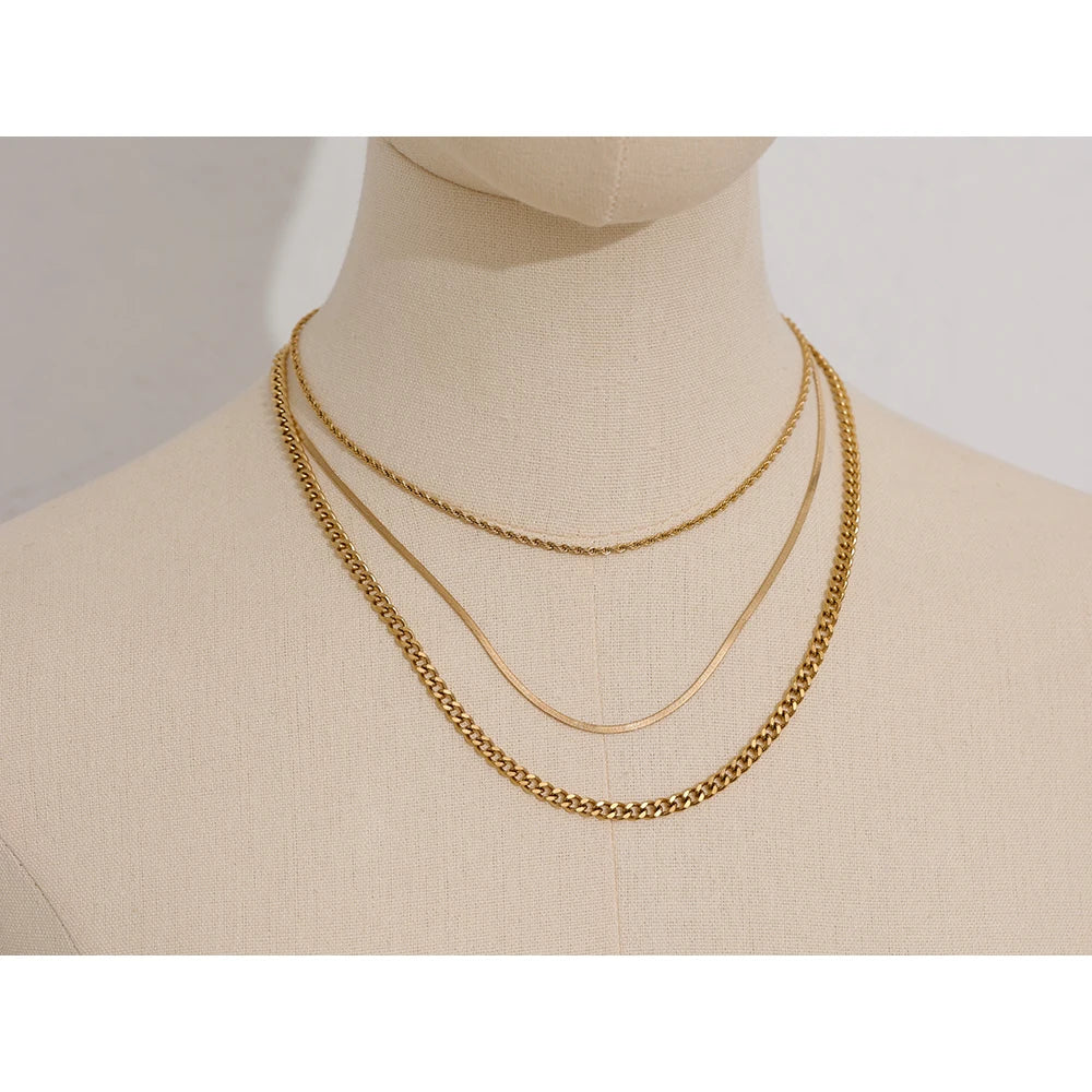 Colar Feminino de Camadas Gota em Aço Inoxidável 9