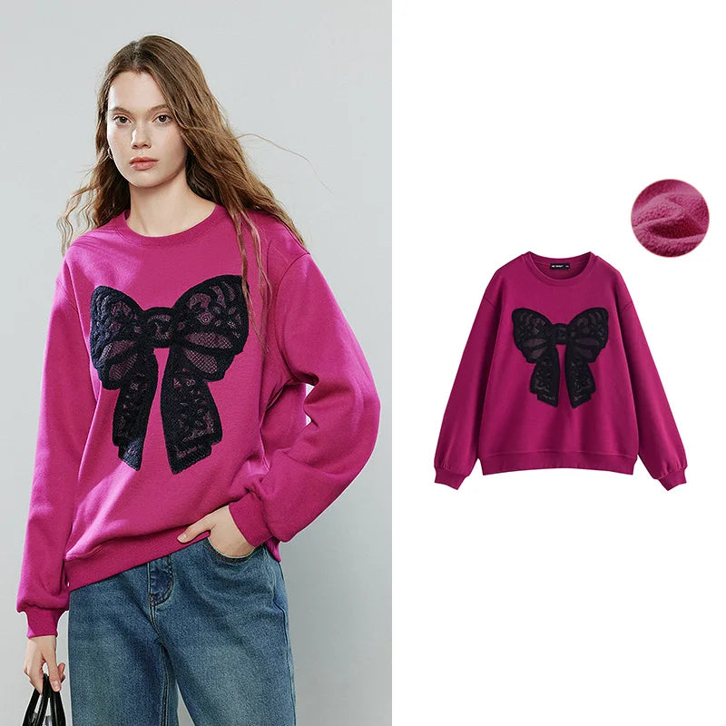 Moletom Feminino Assimétrico com Laço e Renda