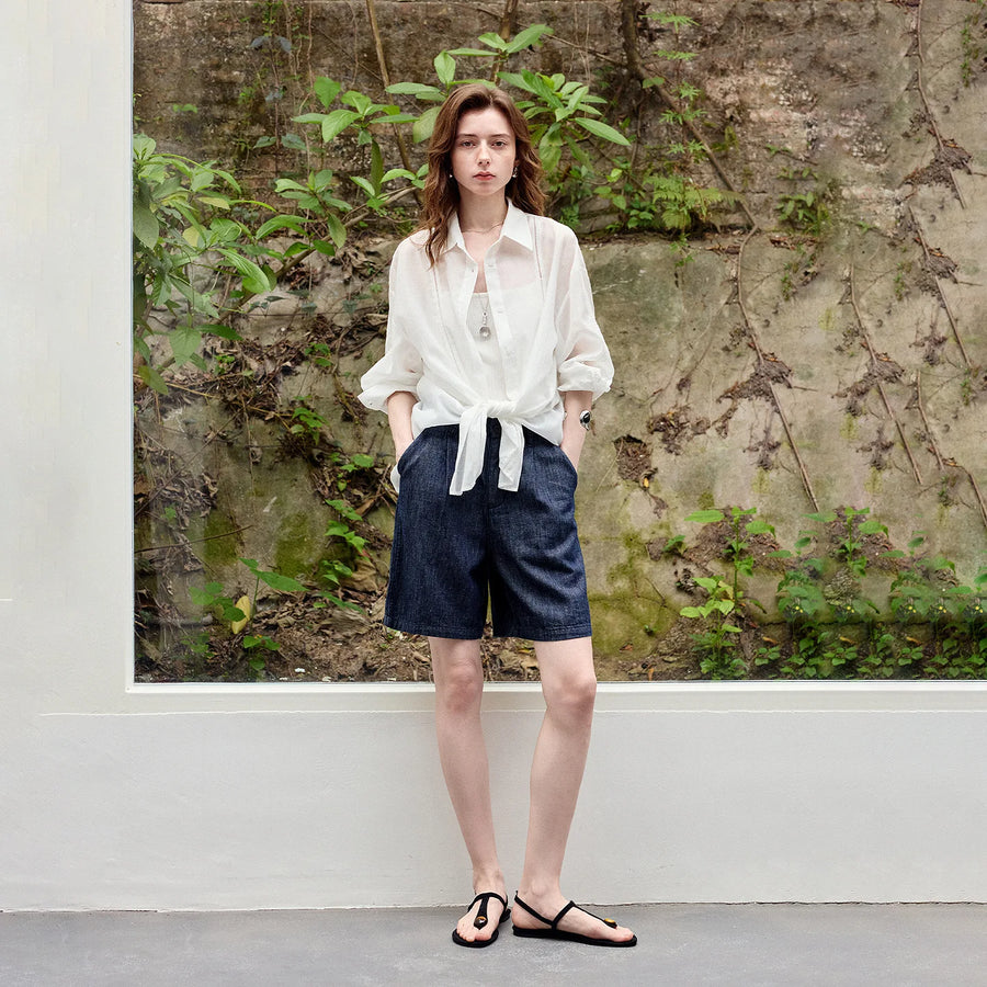 Shorts Jeans Feminino Algodão e Linho com Lavagem Vintage