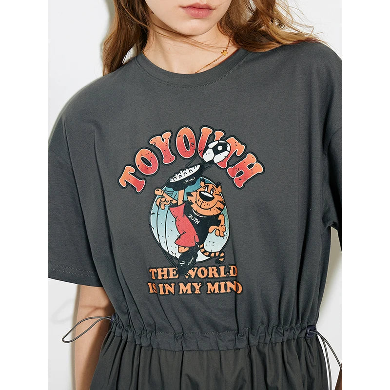 Vestido Camiseta Midi com Estampa e Ajuste por Cordão