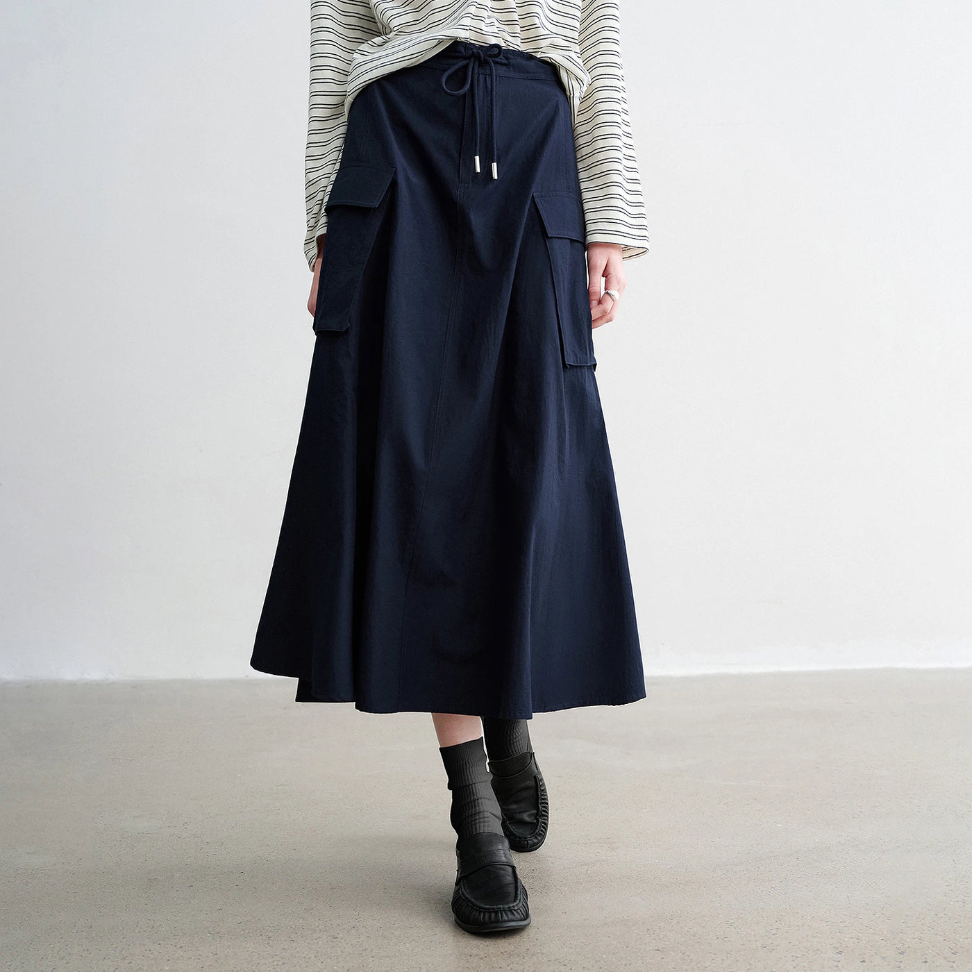 Saia Midi Feminina Cargo Evasê