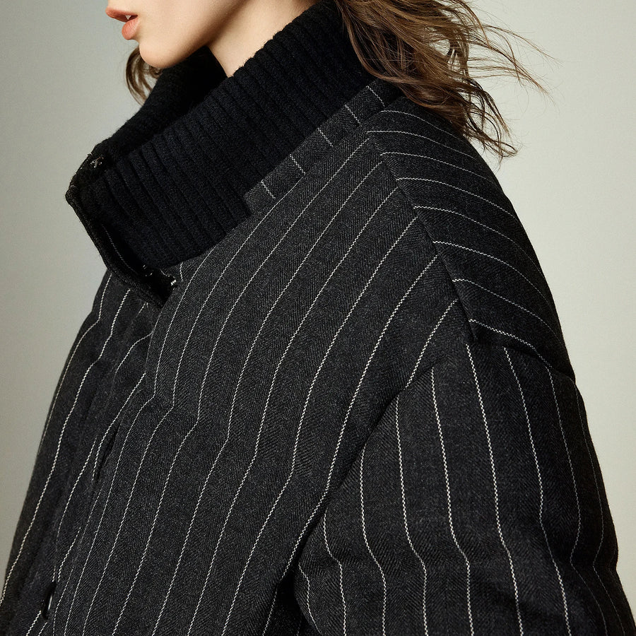Jaqueta Puffer Feminina 90% Plumas Listrada com Tricô