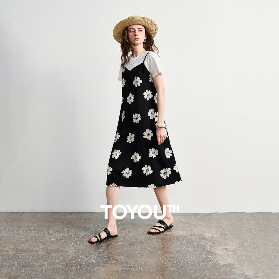Vestido Midi Floral Preto e Branco