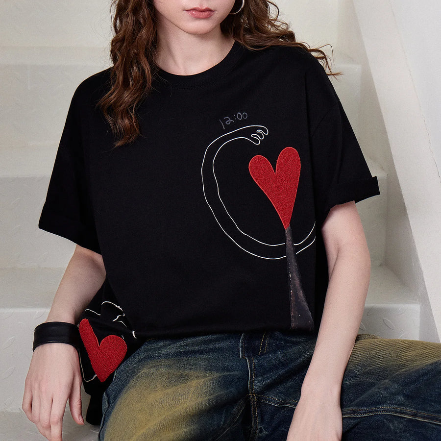 Camiseta Feminina 100% Algodão com Bordado Coração
