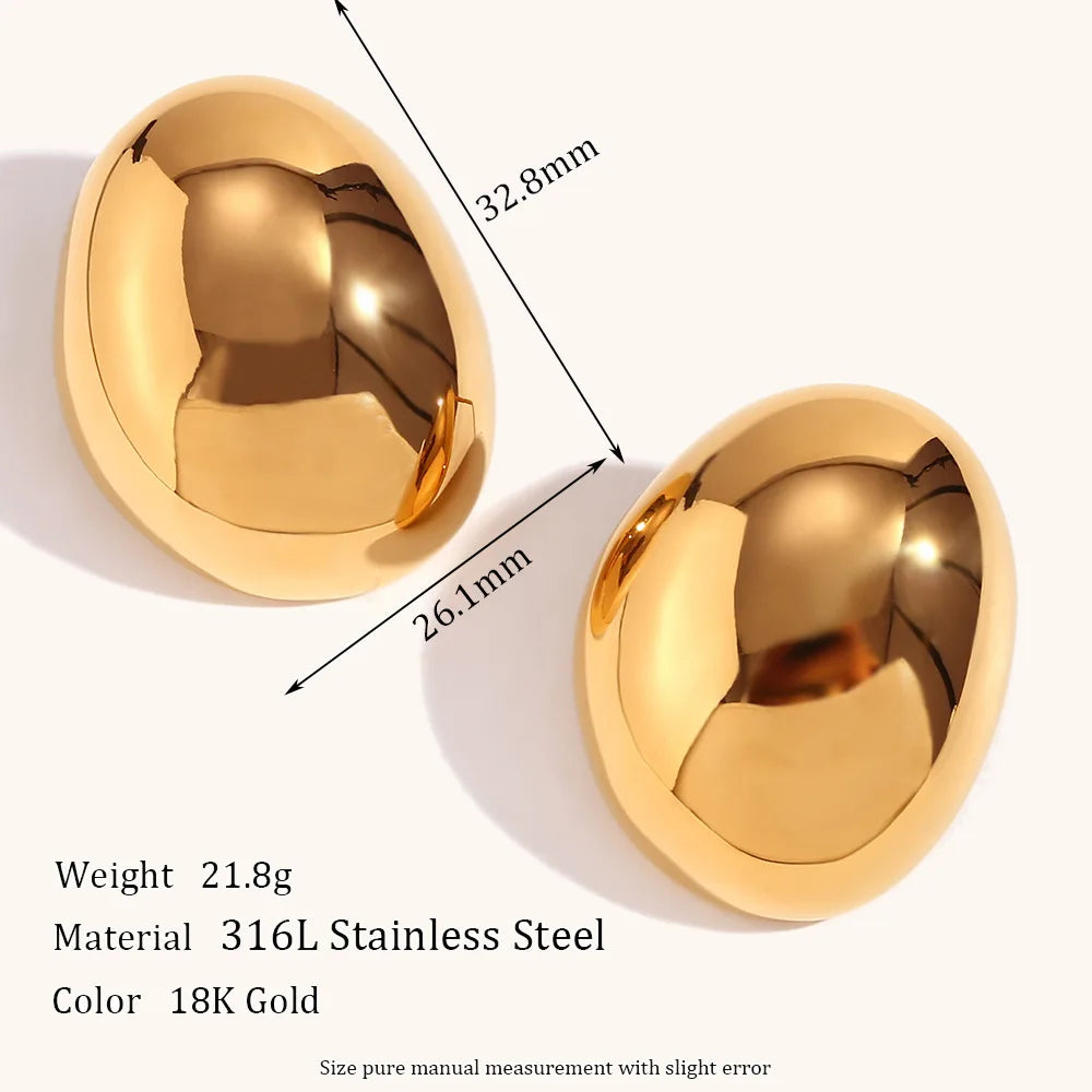 Brinco de Pino Oval Polido com Banho Ouro 18K