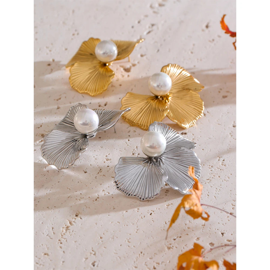 Brinco Flor Maxi com Pérola