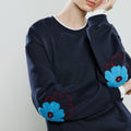 Moletom Feminino Assimétrico Efeito Duas Peças com Flores