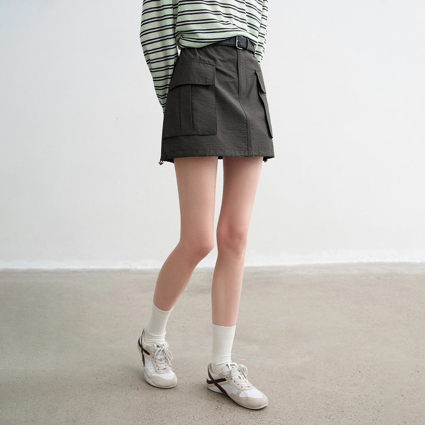 Saia Curta Feminina Cargo Texturizada