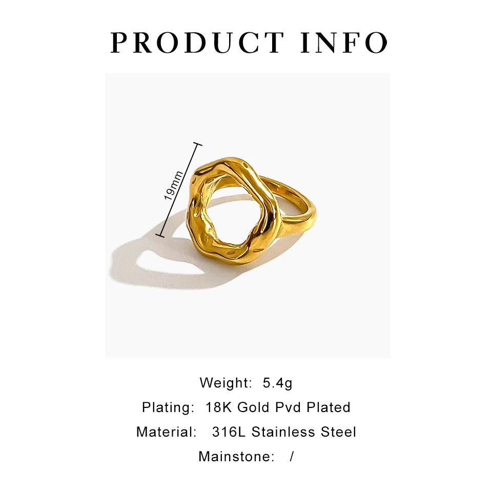 Anel Minimalista de Design Orgânico com Banho Ouro 18K