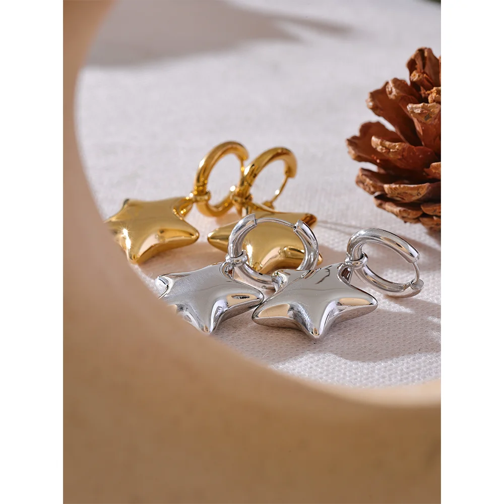 Brinco de Argola Estrela Vazado Aço Inoxidável
