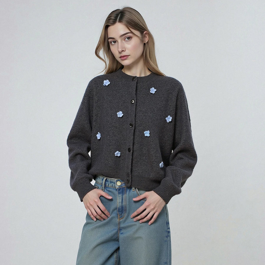 Cardigan Feminino de Tricô com Flor 3D e Toque Macio